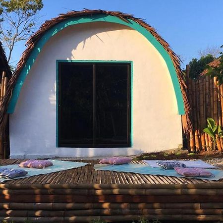 Love Shack Hostel & Cafe San Juan (Siquijor) Exterior foto